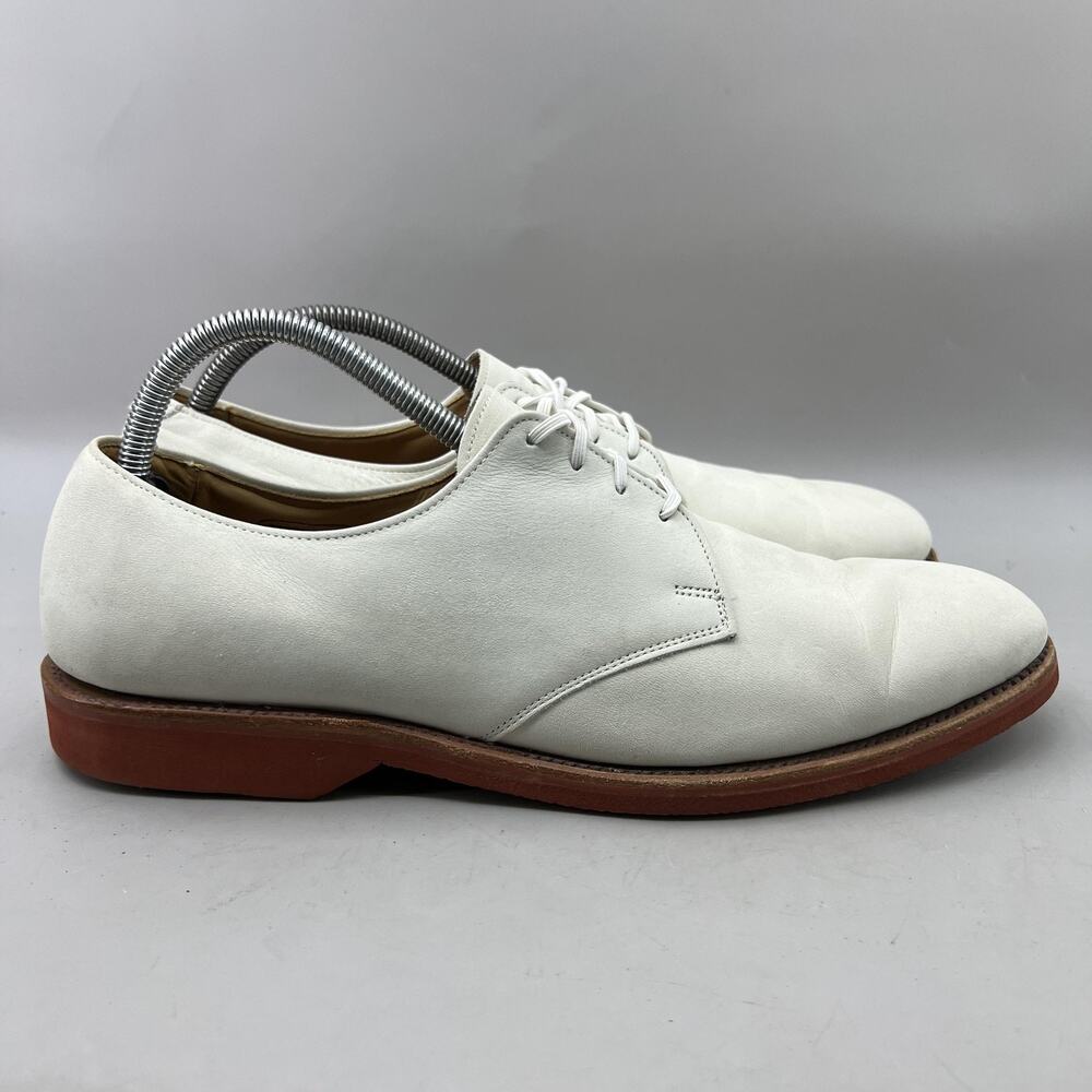 Allen Edmonds White Oxfords with Brown Sole
